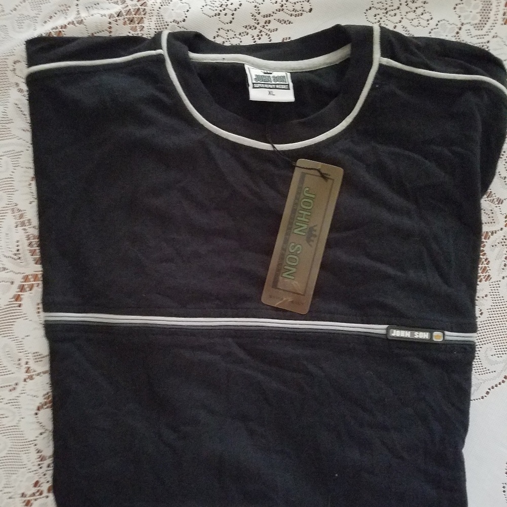 John Son Black XL mens tshirt